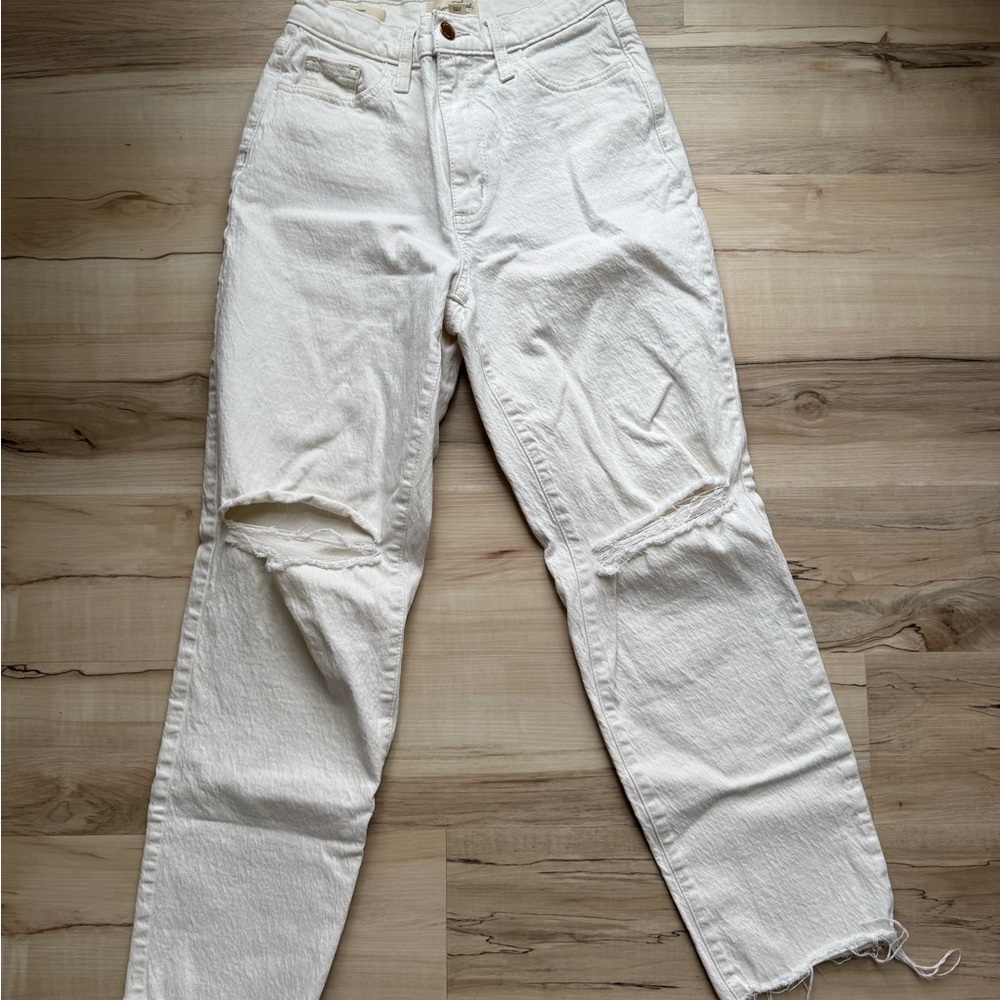 Vintage Straight Ripped Jeans